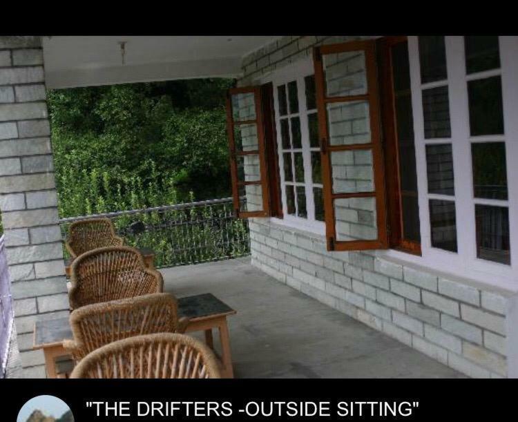 Drifter'S Inn & Cafe Manāli Dış mekan fotoğraf