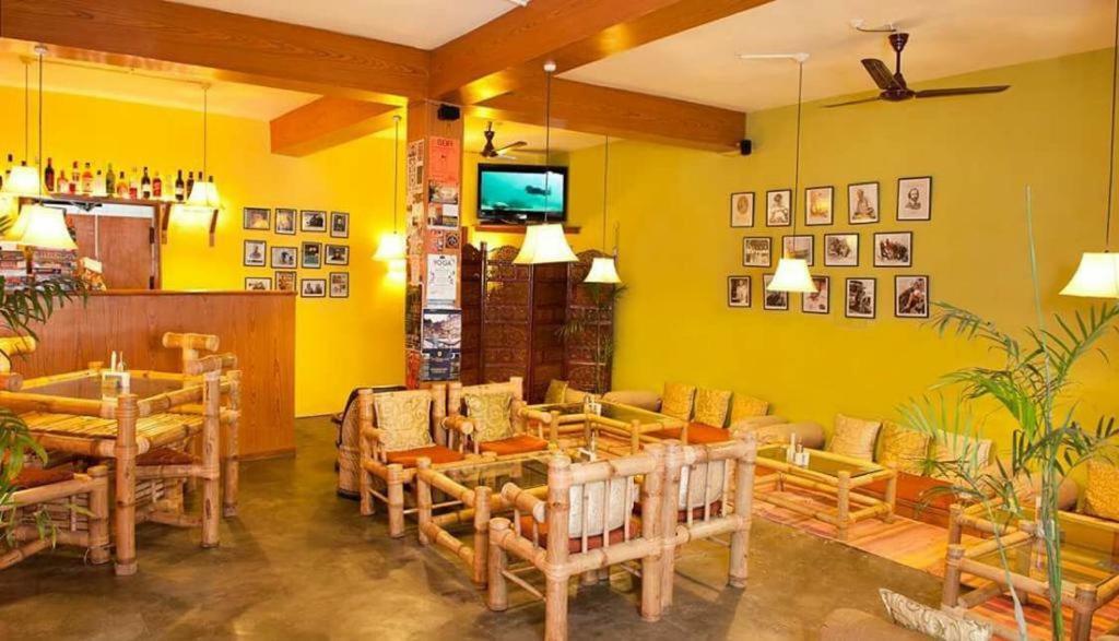 Drifter'S Inn & Cafe Manāli Dış mekan fotoğraf