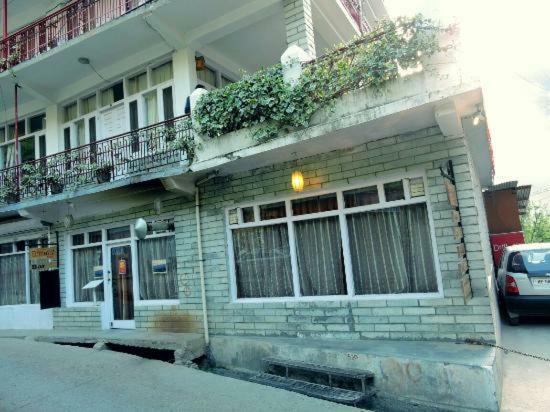 Drifter'S Inn & Cafe Manāli Dış mekan fotoğraf